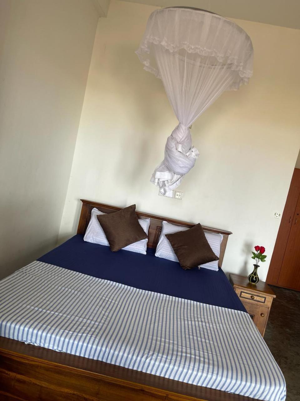 Sea Garden Beach Resort Habaraduwa Exterior photo