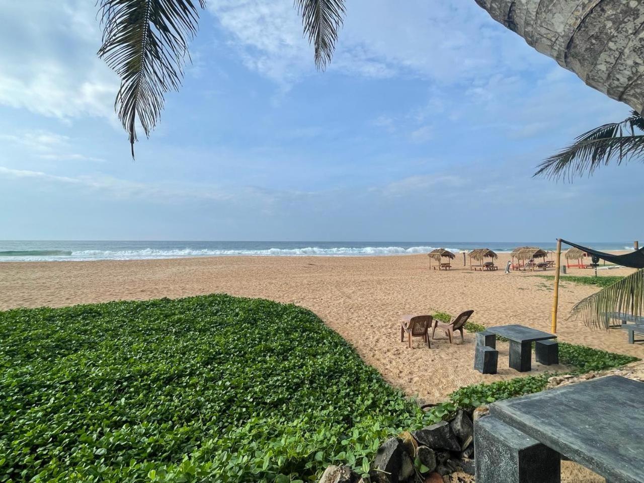Sea Garden Beach Resort Habaraduwa Exterior photo
