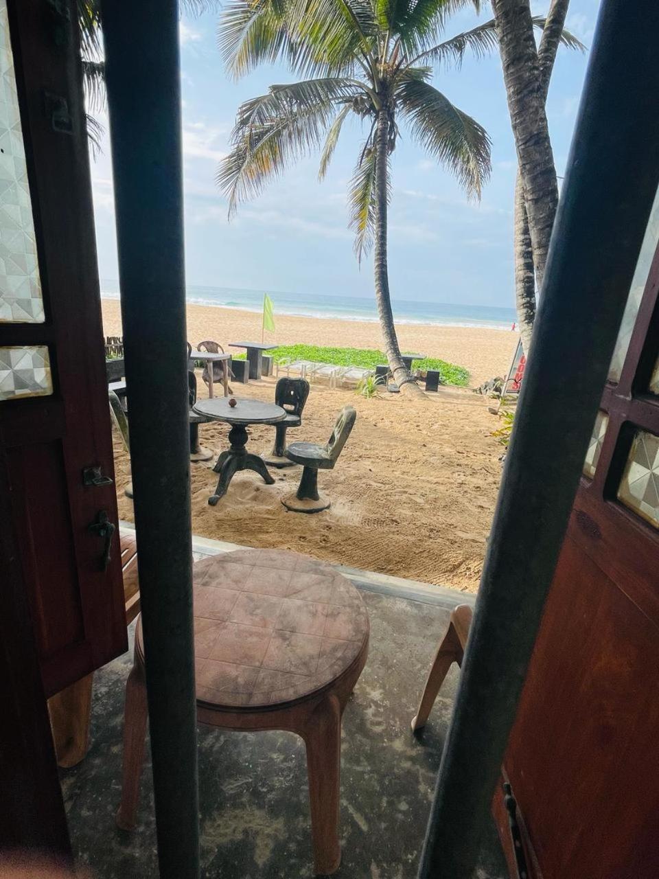 Sea Garden Beach Resort Habaraduwa Exterior photo