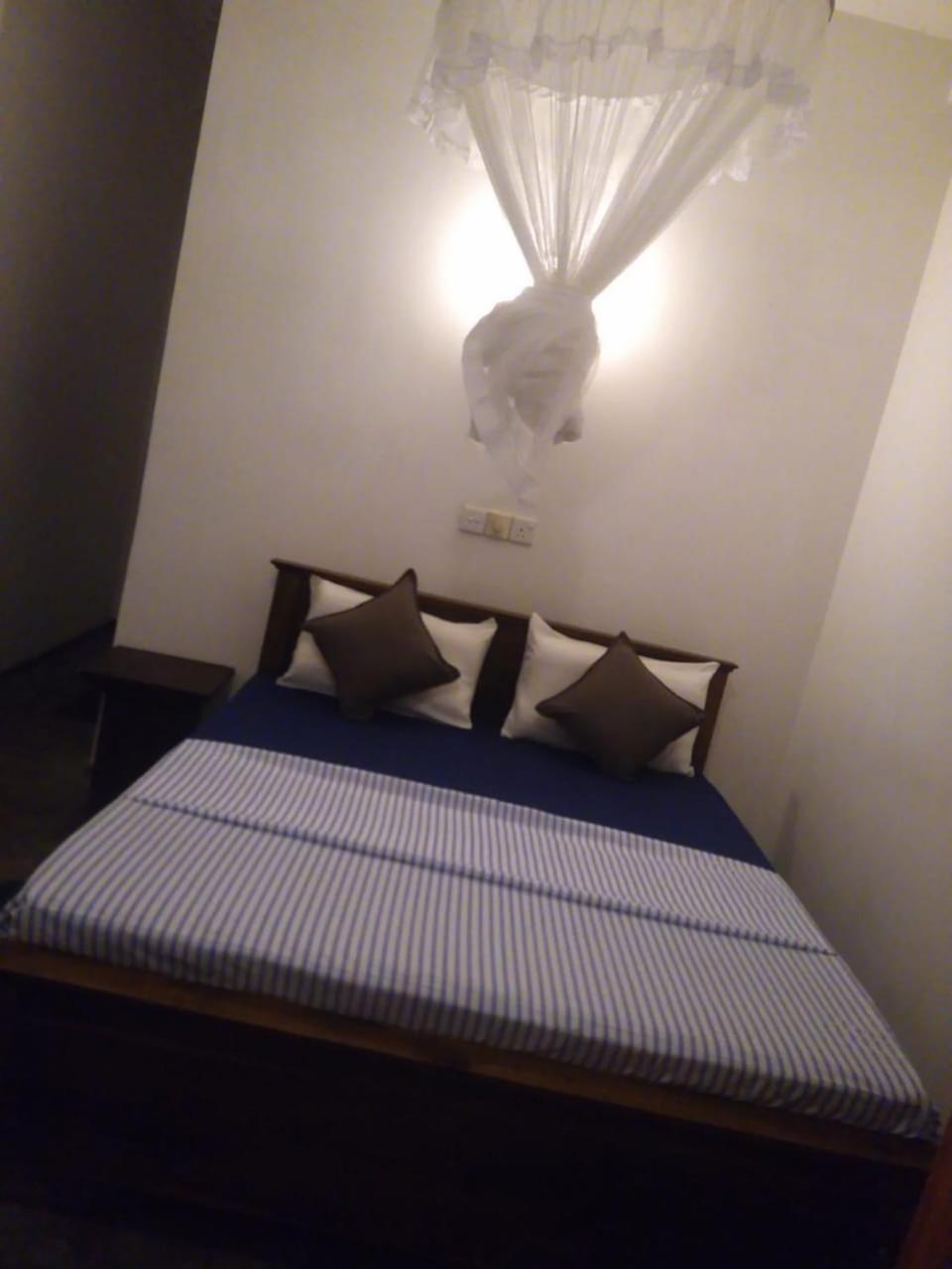 Sea Garden Beach Resort Habaraduwa Exterior photo